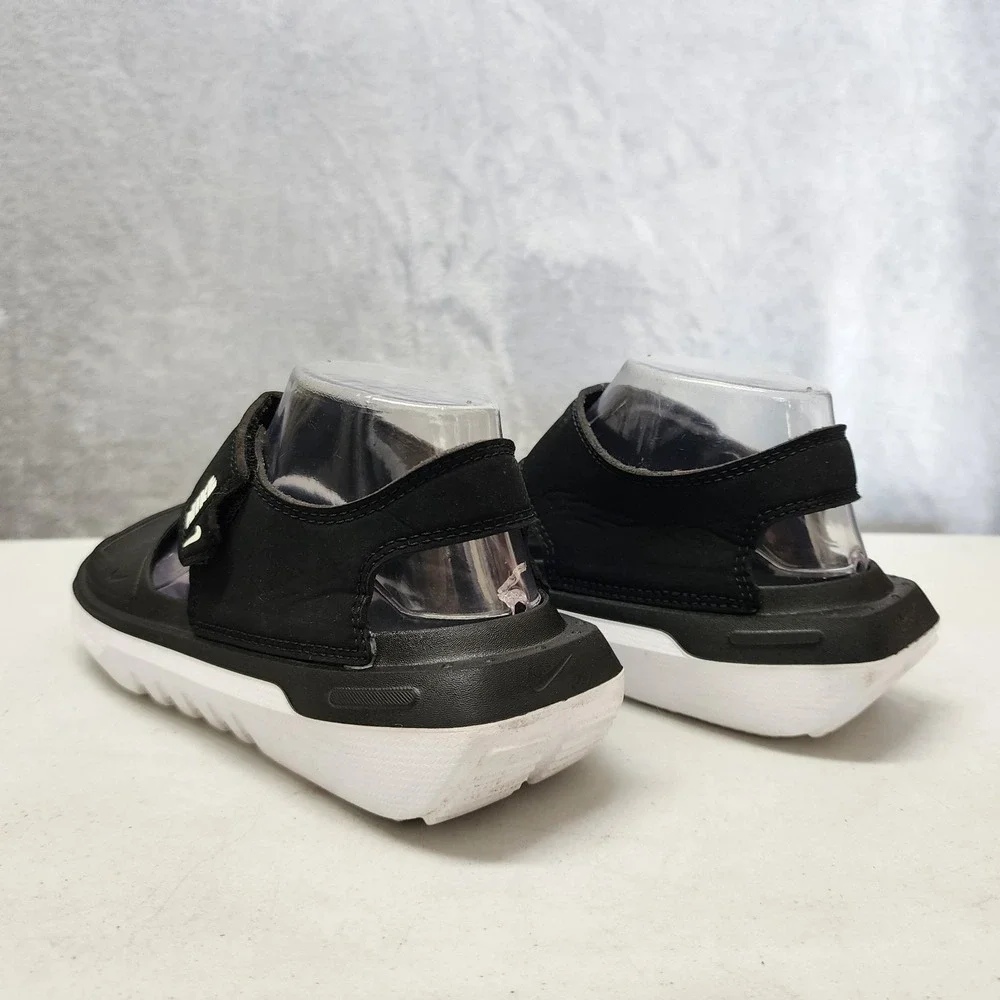 Nike Sandals Boys Size 5 Youth Kids Playscape Sport Shoes Black Adjustable Strap - Picture 9 of 11